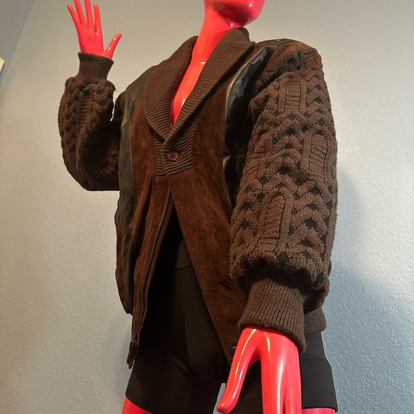 Saxony Vintage and rare to find Leather Jacket - Picture 3 of 13